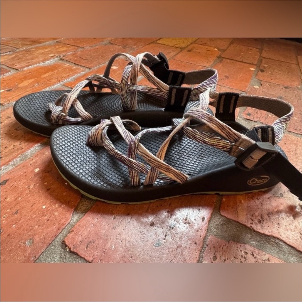 Chaco Z/Cloud Sandals Womens 9 Brown Multicolor Outdoor Hiking Trail Comfort - Picture 2 of 10